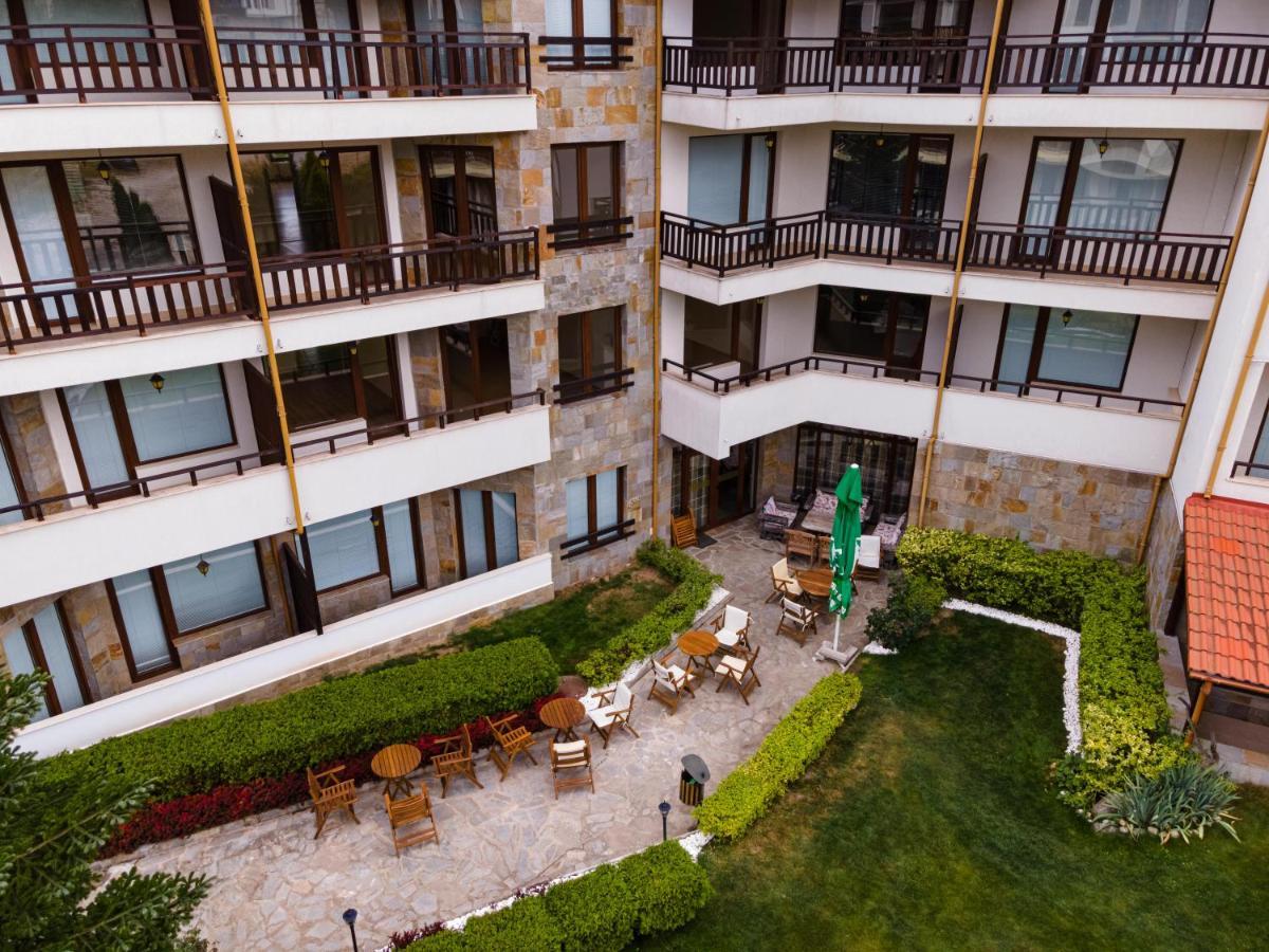 Parklands & Pool 4* Bansko