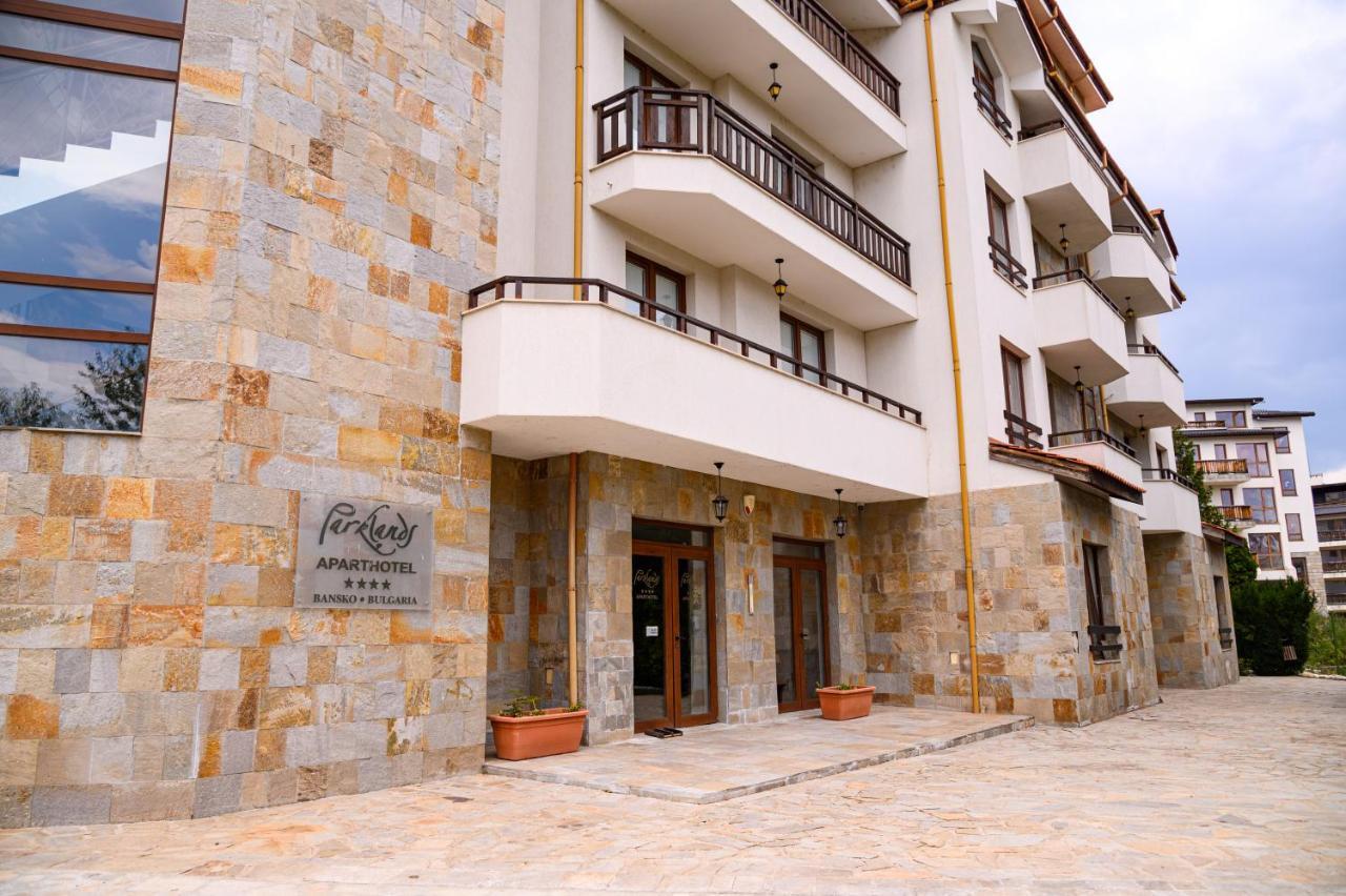 Parklands & Pool Hotel