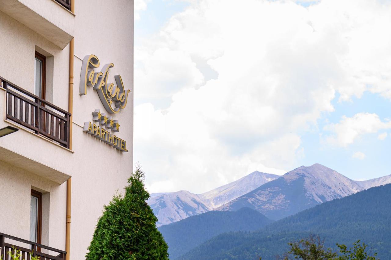 Parklands & Pool 4* Bansko